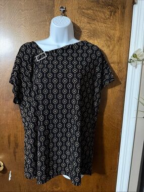 One-Shoulder Black Geometric Print Women's Top